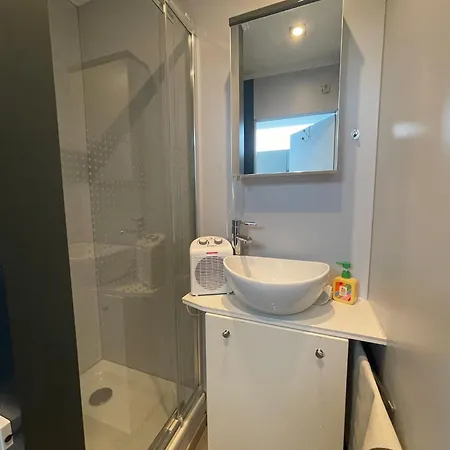 Beautiful For 4 People